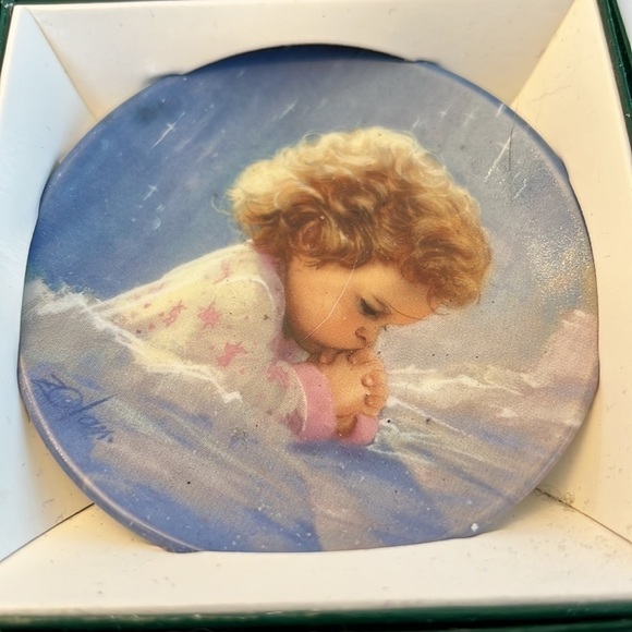Set of 5 Donald Zolan Mini Collector Plates of Children - Picture 6 of 7